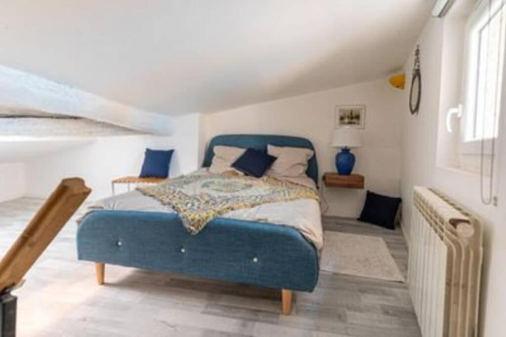 Le Charme Du Medieval Dans Un Appartement Cosy Hyères Exterior foto